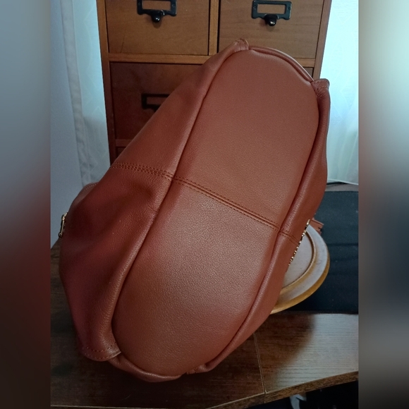 Jose Hess Beautiful Brown Leather Hobo Tote Bag - Picture 4 of 6